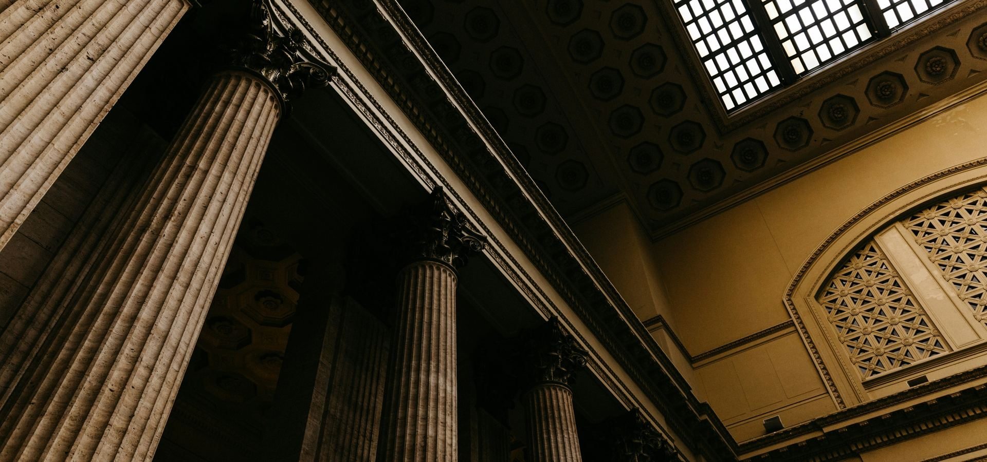 Corporate distress and restructuring instruments 