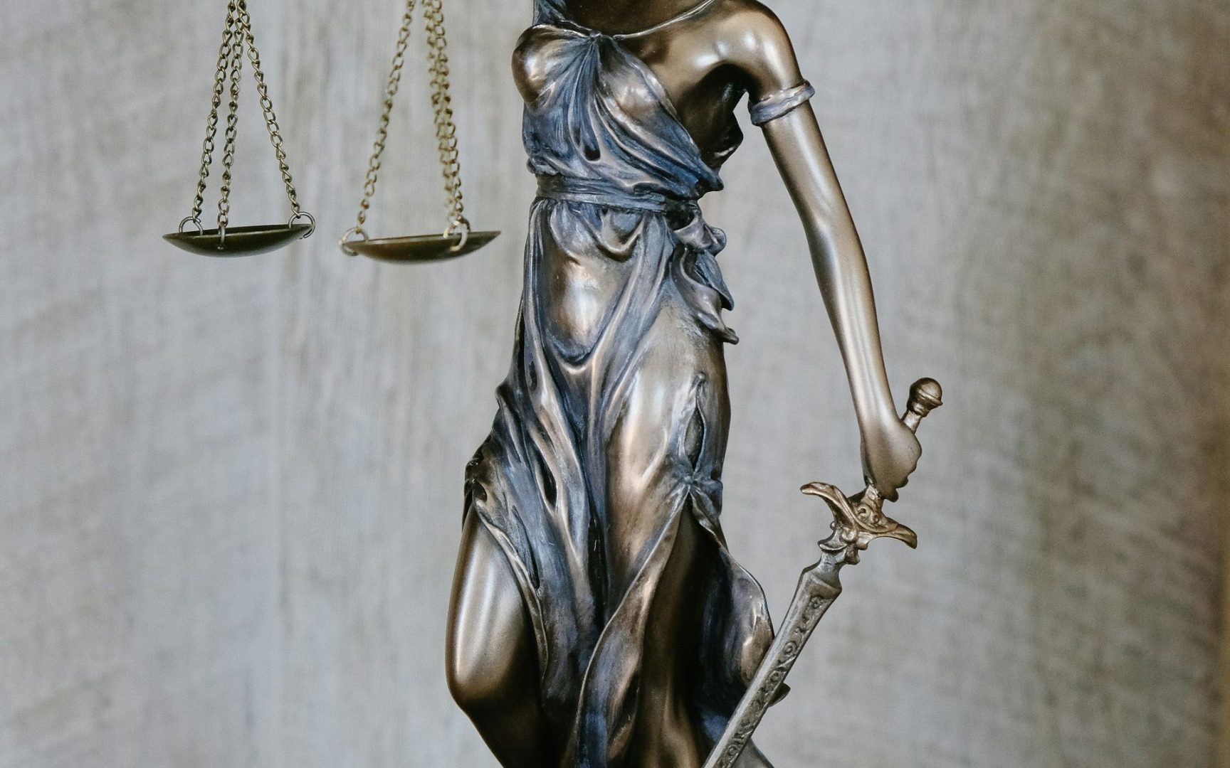 Strategic management of corporate distress